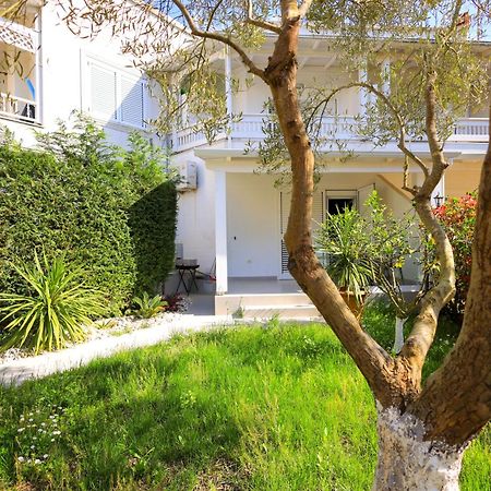 Grandstay Villa Perla Resort Драч Екстериор снимка