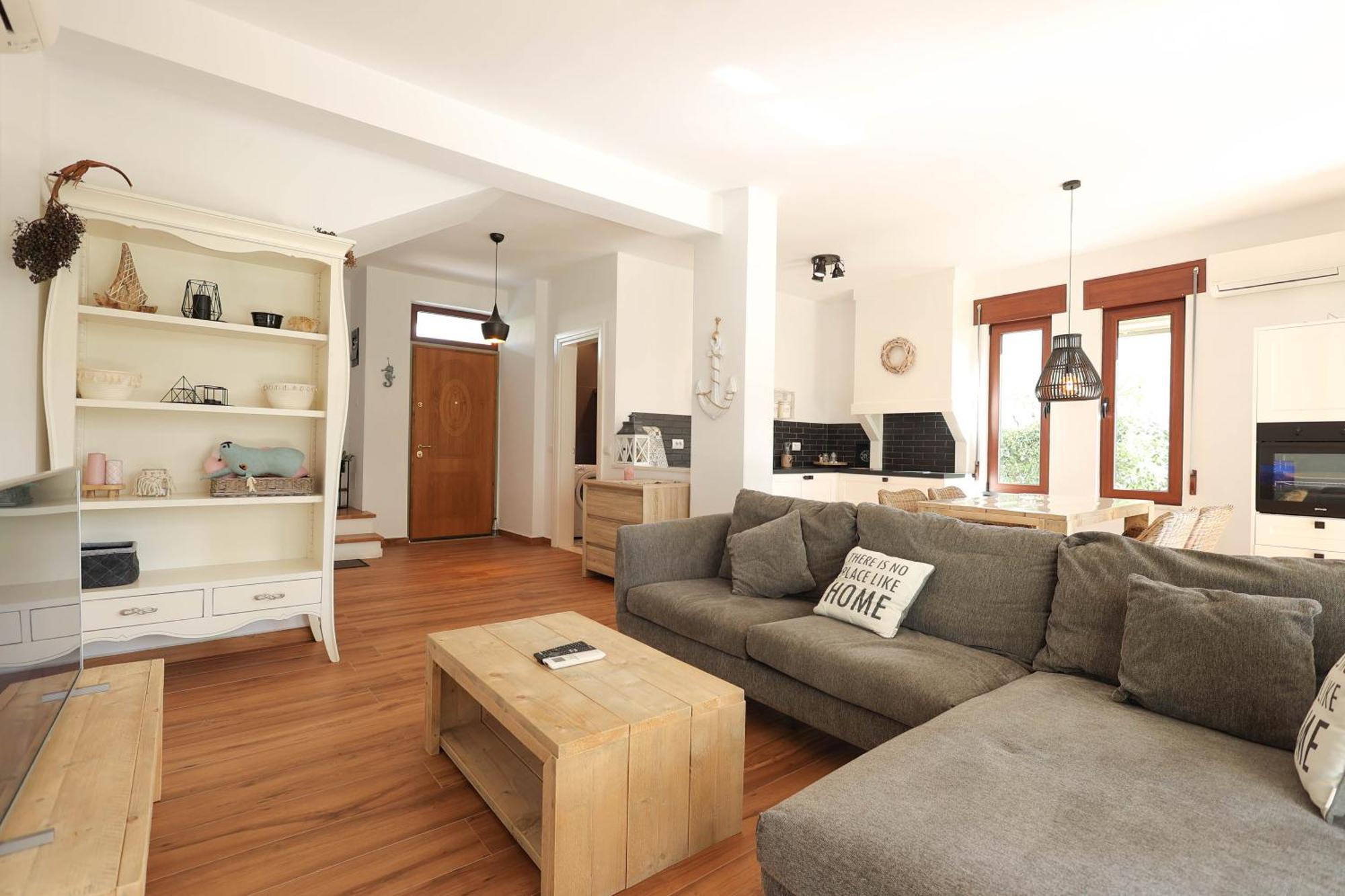 Grandstay Villa Perla Resort Драч Екстериор снимка