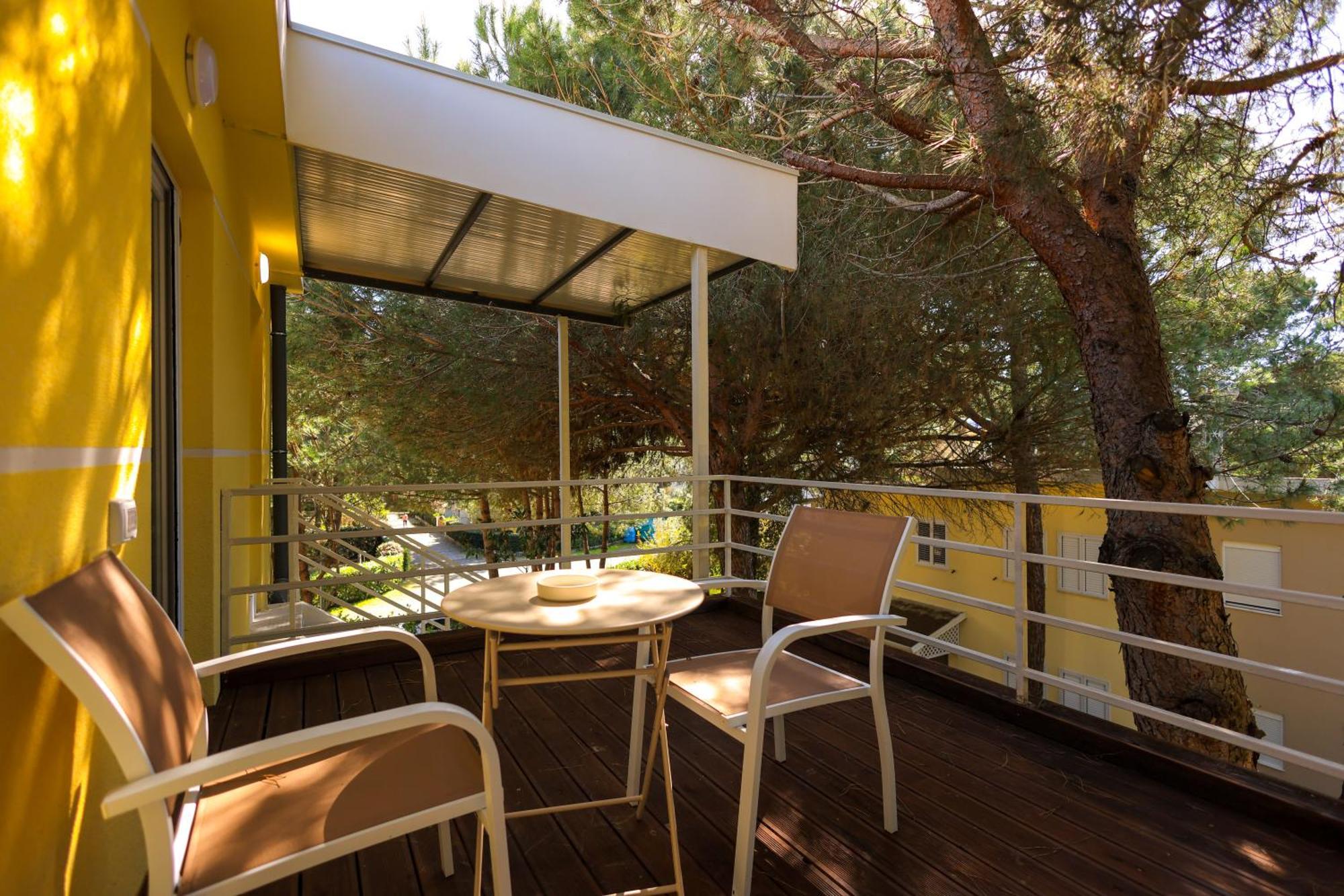 Grandstay Villa Perla Resort Драч Екстериор снимка