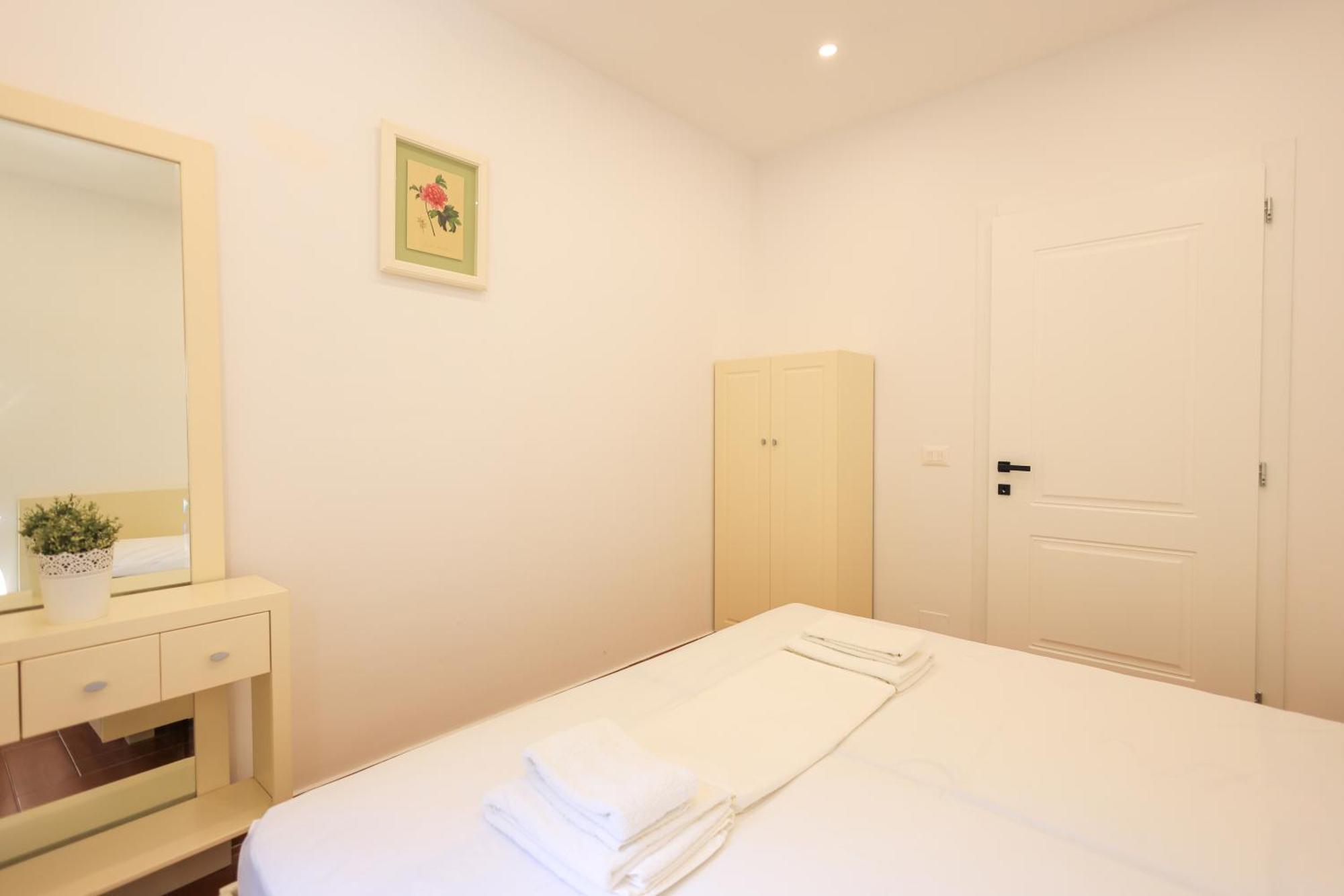 Grandstay Villa Perla Resort Драч Екстериор снимка