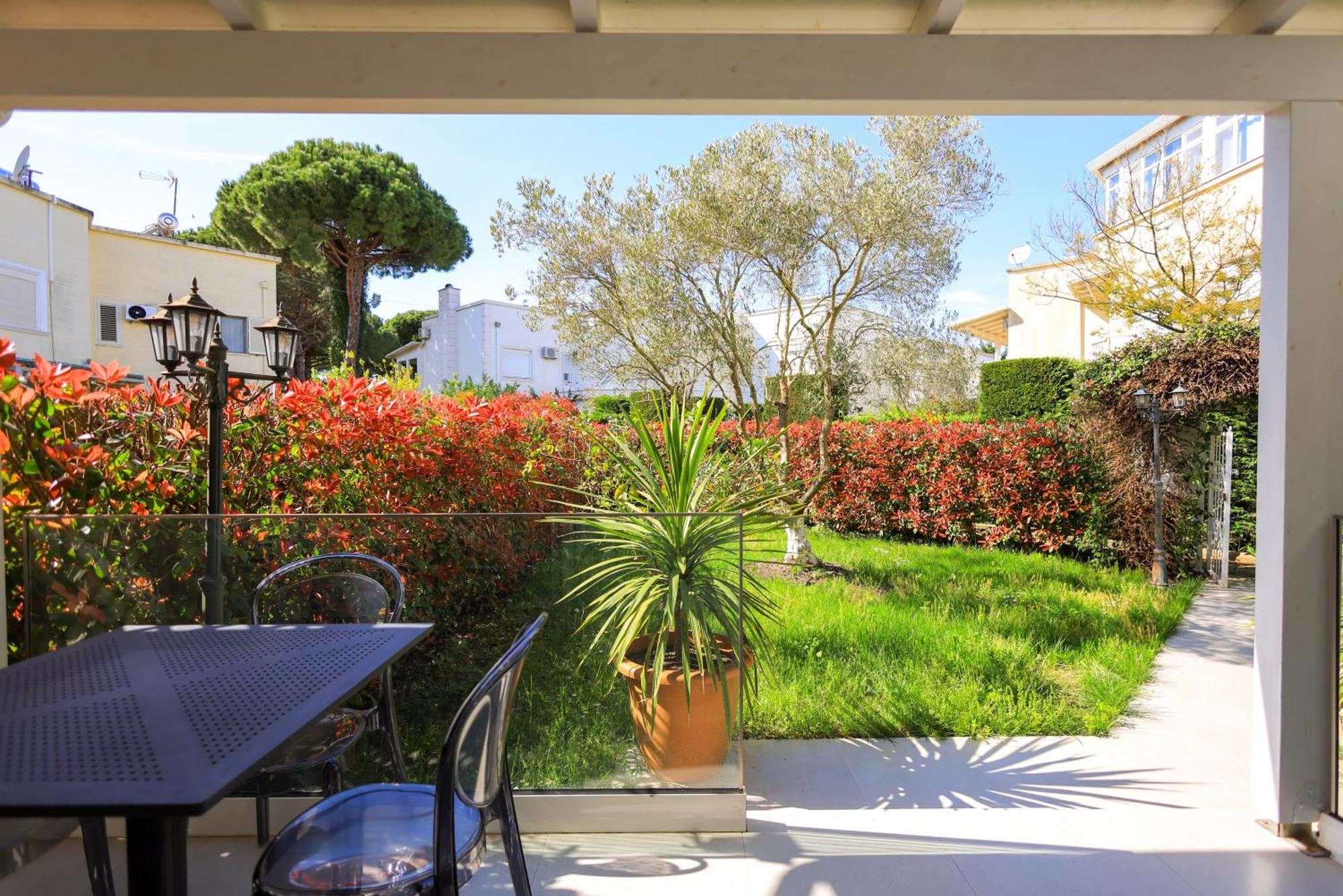Grandstay Villa Perla Resort Драч Екстериор снимка